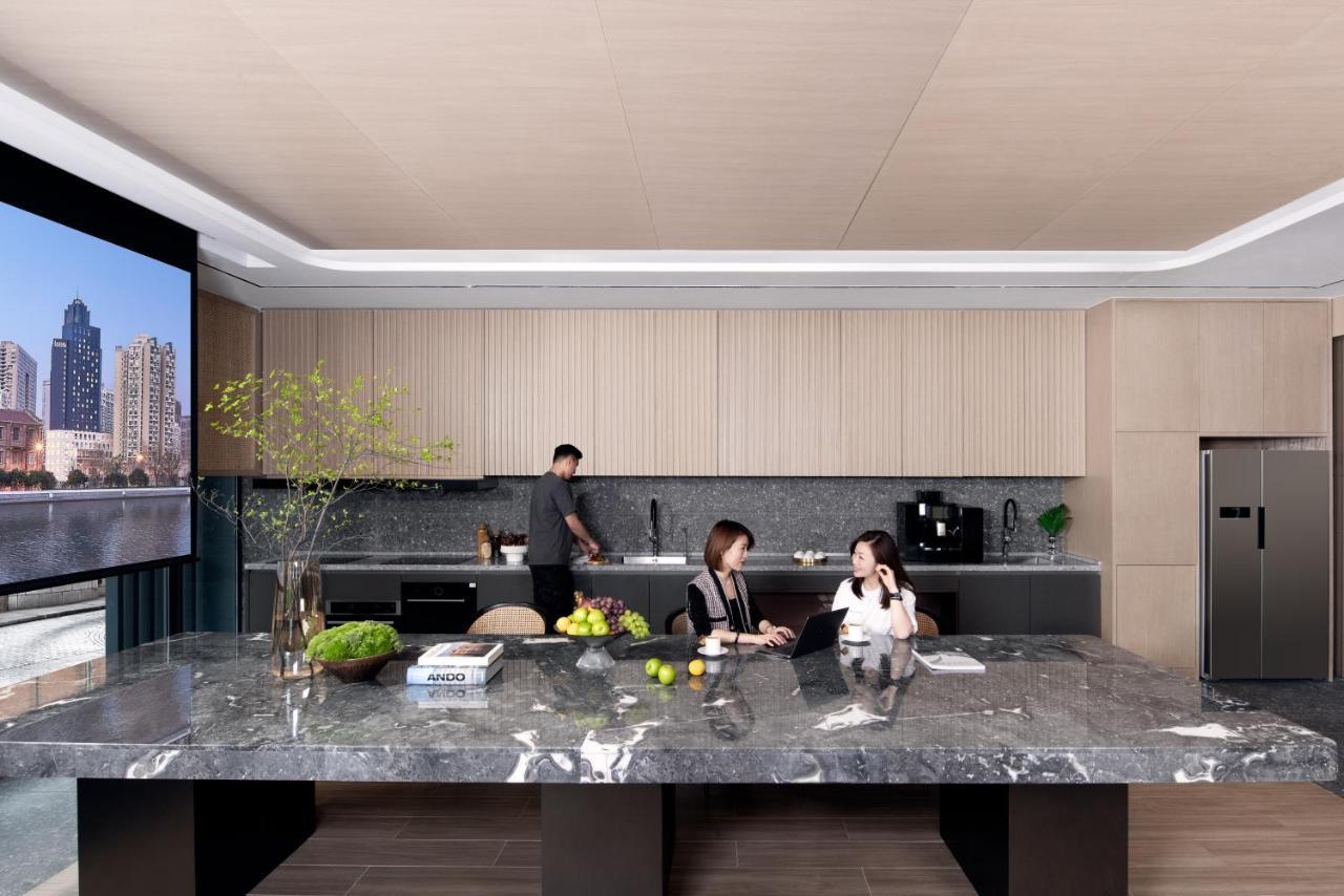 Base-beijing Sanlitun Serviced Apartment-close To Forbidden City, Tian'anmen Square &bike &subway Line 2&3&17 &free Coffee &washing Machine, Kitchen &english Speaking &high Speed Free Wifi &robot Appartement *