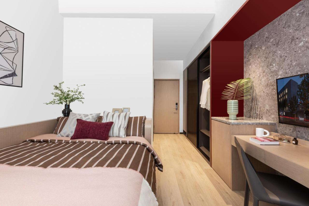 Base-beijing Sanlitun Serviced Apartment-close To Forbidden City, Tian'anmen Square &bike &subway Line 2&3&17 &free Coffee &washing Machine, Kitchen &english Speaking &high Speed Free Wifi &robot Căn hộ